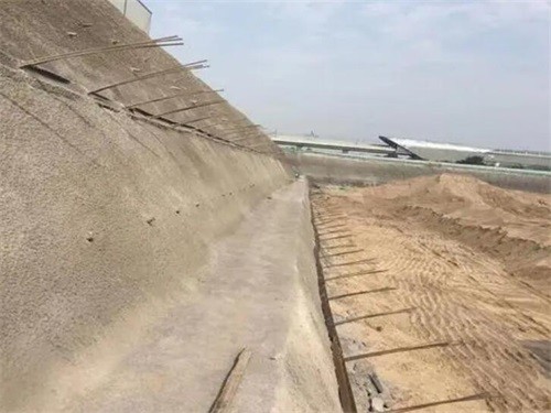 平房河道边坡加固